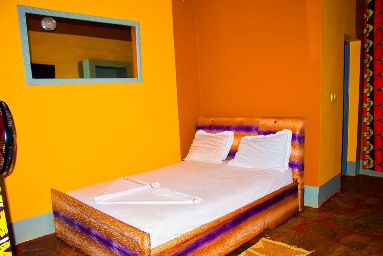 Gatumba Saint Blaise Hotel מראה חיצוני תמונה